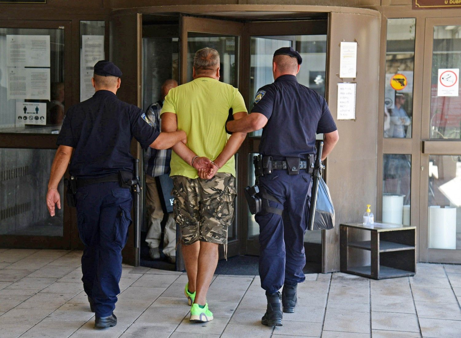 Policija privela dubrovačkog poduzetnika, doveden na sud (FOTO)